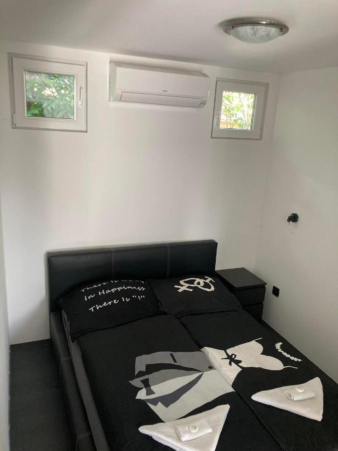 Arany Apartman Aparthotel Cegléd Esterno foto